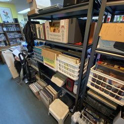 Reach Out Thrift Shop