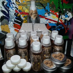 Black & Tan Tattoo and Body Piercing Saloon - 100% Organic and vegan tattoo and body piercing aftercare products