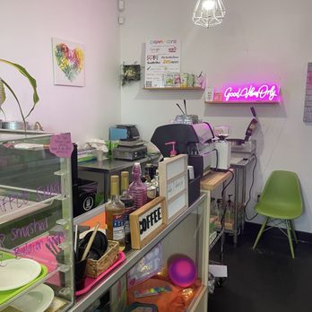 Creamy Cone Cafe - Inside - Coffee & Tea Near Me - Seattle, Washington