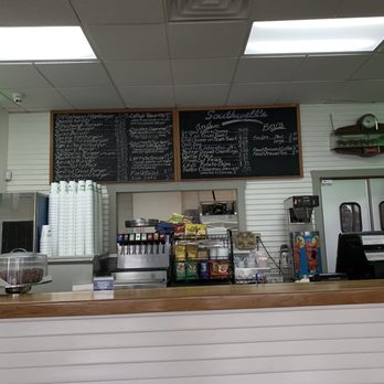 Southwell's Hamburger Grill - Step right up and order a tasty burger. - Burgers Near Me - Houston, Texas Southwell's Hamburger Grill - Step right up and order a tasty burger. - Burgers Near Me - Houston, Texas