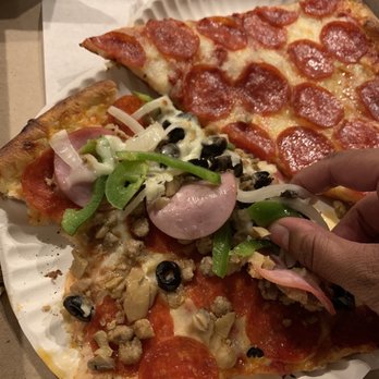 Brooklyn Pizzeria - Supreme & Pepperoni - Pizza Near Me - Missouri City, Texas Brooklyn Pizzeria - Supreme & Pepperoni - Pizza Near Me - Missouri City, Texas