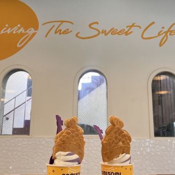 Somisomi - Ice Cream & Frozen Yogurt Near Me - Fullerton, California Somisomi - Ice Cream & Frozen Yogurt Near Me - Fullerton, California