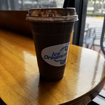 Ice Dreammm Shop - Cookie and cream shake with extra cookies - Ice Cream & Frozen Yogurt Near Me - Wesley Chapel, Florida Ice Dreammm Shop - Cookie and cream shake with extra cookies - Ice Cream & Frozen Yogurt Near Me - Wesley Chapel, Florida