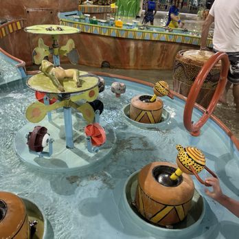 Kalahari - None of the toddler accessories table spout water anymore. - Resorts Near Me - Pocono Manor, Pennsylvania