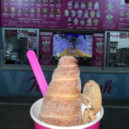 Biscoff cookie butter cinnamon cone