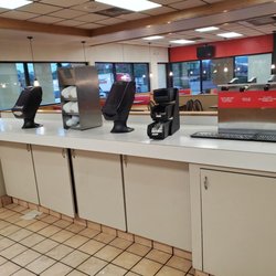 Arby's - Napkin and condiment area