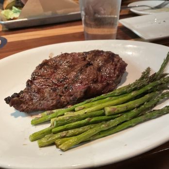 BJ's Restaurant & Brewhouse - Steak - Breweries Near Me - Jacksonville, Florida