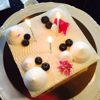 Caffe Concerto - Blueberry cake - Pizza Near Me - Los Angeles, California Caffe Concerto - Blueberry cake - Pizza Near Me - Los Angeles, California