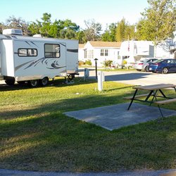 Great Oak Rv Resort - Spots with cement and picnic tables available