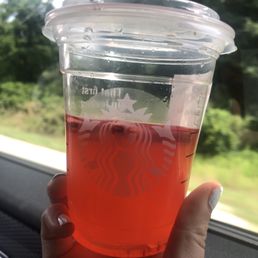 Strawberry Lemonade Refresher