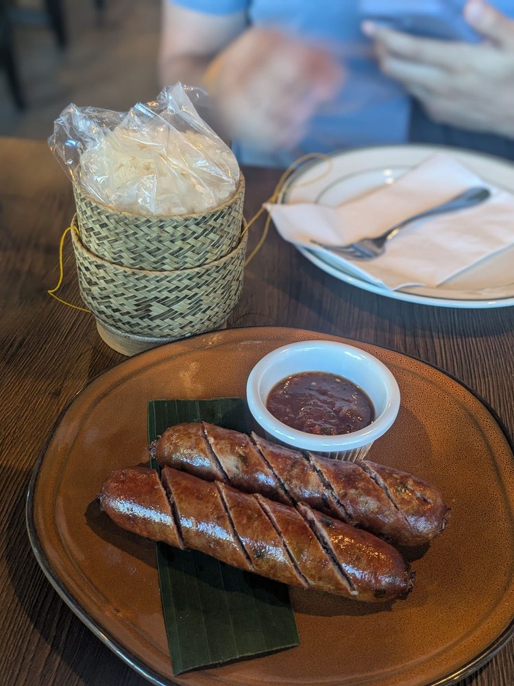 Food from Pha Khao Lao Cuisine