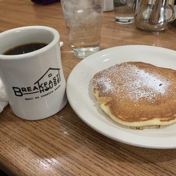 Breakfast House Uptown - Pancakes - Breakfast & Brunch Near Me - Chicago, Illinois