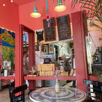 Manitas Cafe - Salvadoran Near Me - San Francisco, California Manitas Cafe - Salvadoran Near Me - San Francisco, California