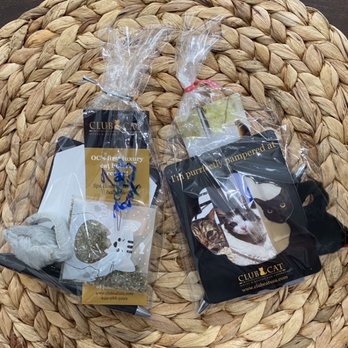 Club Cat - Cute gift bags Club Cat sent us home with! - Pet Boarding Near Me - Irvine, California Club Cat - Cute gift bags Club Cat sent us home with! - Pet Boarding Near Me - Irvine, California
