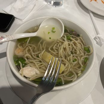 Chopsticks House - Wor wonton soup with noodles (large) - Chinese Near Me - San Dimas, California Chopsticks House - Wor wonton soup with noodles (large) - Chinese Near Me - San Dimas, California