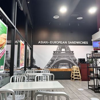 Lee's Sandwiches - Plenty room to seat. - Coffee & Tea Near Me - Fresno, California Lee's Sandwiches - Plenty room to seat. - Coffee & Tea Near Me - Fresno, California