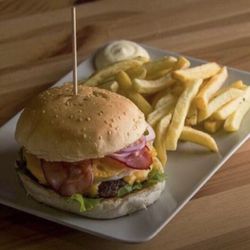 Hamburgueria DaVila - Hamburger