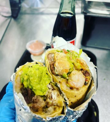 La Carreta Tacos y Tortas by null