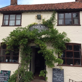 Locks Inn - Pubs Near Me - Beccles, SFK Locks Inn - Pubs Near Me - Beccles, SFK