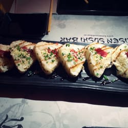 Kaisen Sushi Bar - Tiger roll