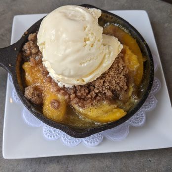 The Silverspoon - Peach cobbler - American Near Me - Wayne, Pennsylvania