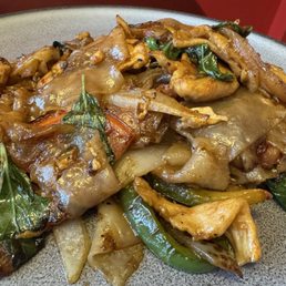 Drunken Noodles