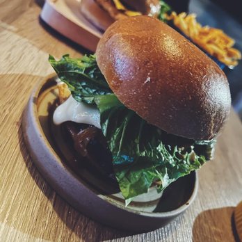 Sweet Catch - Freshly grounded beef used to make the burger. This is not pre-made frozen patties. - Seafood Near Me - Brooklyn, New York Sweet Catch - Freshly grounded beef used to make the burger. This is not pre-made frozen patties. - Seafood Near Me - Brooklyn, New York