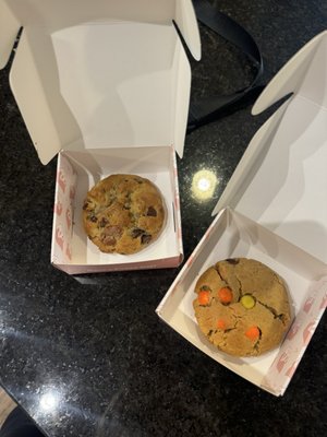 Pudgy’s Fine Cookies by null