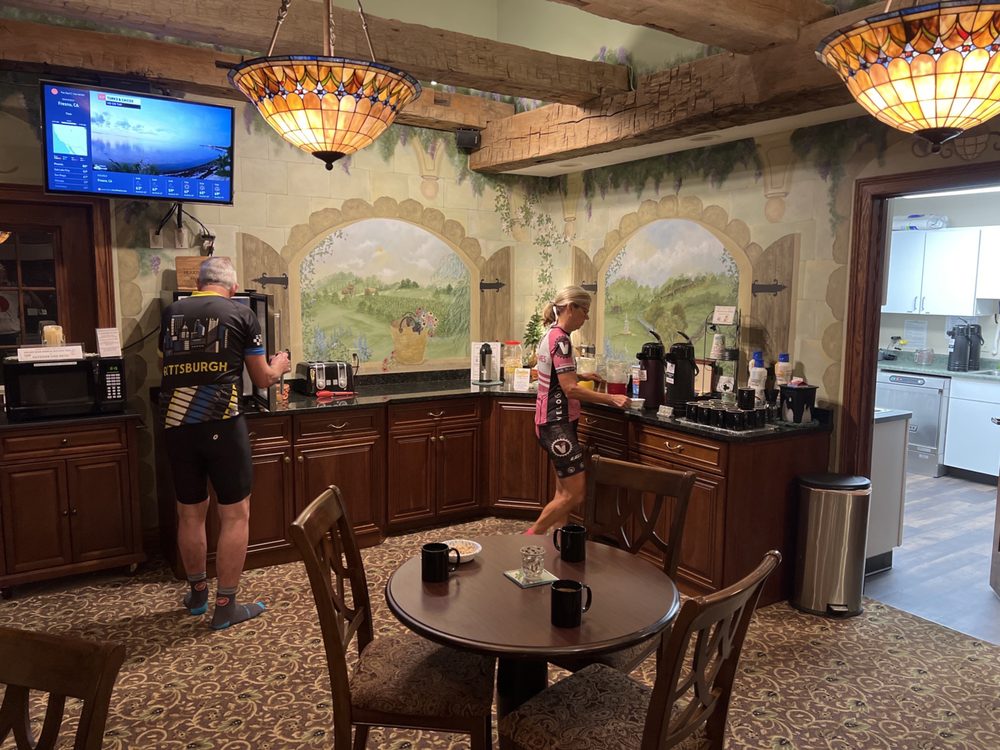 Hearthstone Inn & Suites