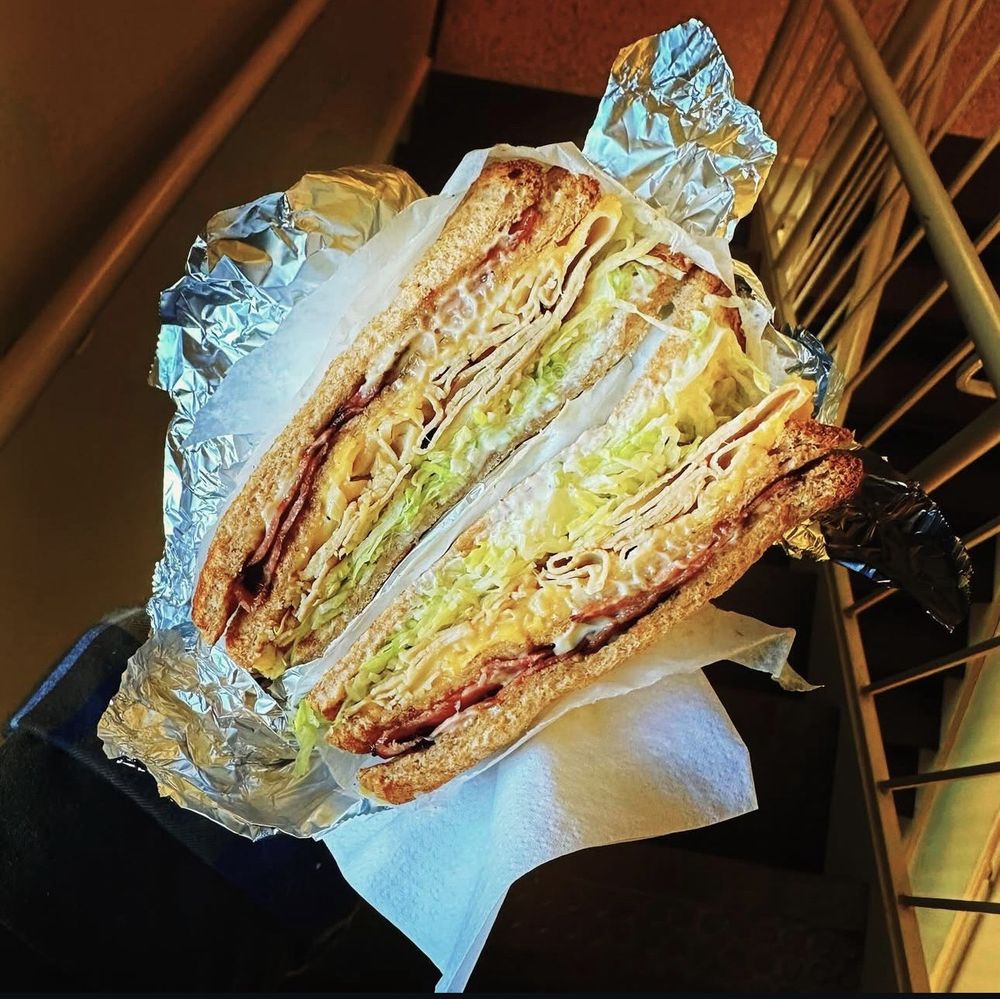 Food from NY Deli & Grill