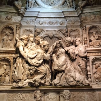 Catedral Santa María de Toledo - Beautiful detail - Churches Near Me - Toledo, TO