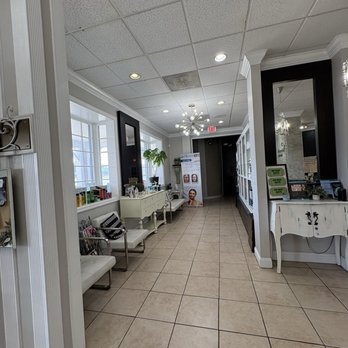 1. Statements The Salon