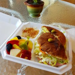 Disfrutalow - Beef sandwish combo
