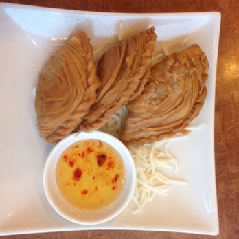 Jatujak - Thai curry puffs - Thai Near Me - Toronto, Ontario Jatujak - Thai curry puffs - Thai Near Me - Toronto, Ontario