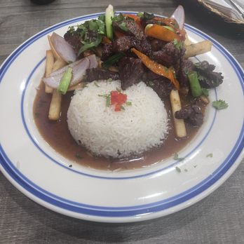 Bocata Kitchen - Lomo saltado - Peruvian Near Me - Los Angeles, California