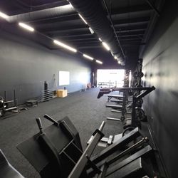 Personal Training Area at Arsenal Fitness, a gym in Huntsville AL for powerlifting, olympic weightlifting, and bodybuilding