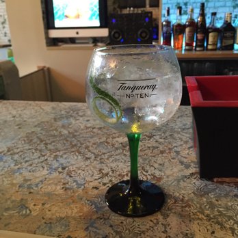 Coconut - Cocktail Bars Near Me - Zaragoza, Z