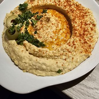 Vala Kitchen - Hummus appetizer - Persian/Iranian Near Me - Los Angeles, California