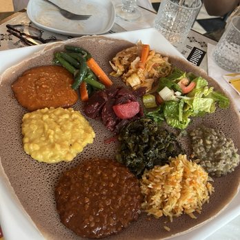 Delish Ethiopian Cuisine - Veggie Combo - Ethiopian Near Me - Seattle, Washington Delish Ethiopian Cuisine - Veggie Combo - Ethiopian Near Me - Seattle, Washington