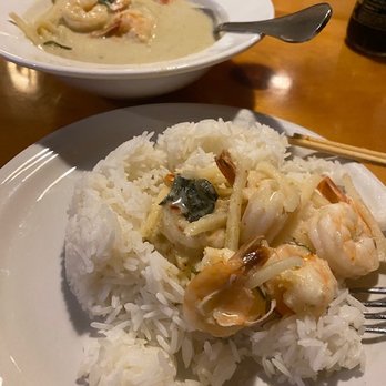 Sushi Rock Boca Raton - Shrimp green curry; either add shrimp & curry to rice or rice to shrimp and curry - Sushi Bars Near Me - Boca Raton, Florida Sushi Rock Boca Raton - Shrimp green curry; either add shrimp & curry to rice or rice to shrimp and curry - Sushi Bars Near Me - Boca Raton, Florida