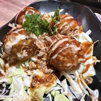 Hon Ramen - Takoyaki (6 Pcs) - Ramen Near Me - Bakersfield, California Hon Ramen - Takoyaki (6 Pcs) - Ramen Near Me - Bakersfield, California