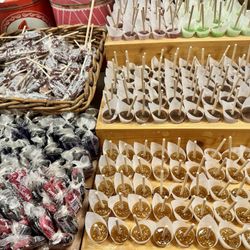 Franssons Polkagristillverkning - Homemade lollipops