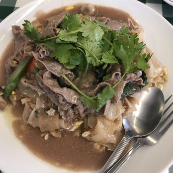 New PHO - Stir fry flat rice noodle (chow fun/mee-ka-thang) - Vietnamese Near Me - Long Beach, California New PHO - Stir fry flat rice noodle (chow fun/mee-ka-thang) - Vietnamese Near Me - Long Beach, California