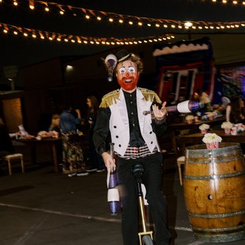 1. Pop Up Performers