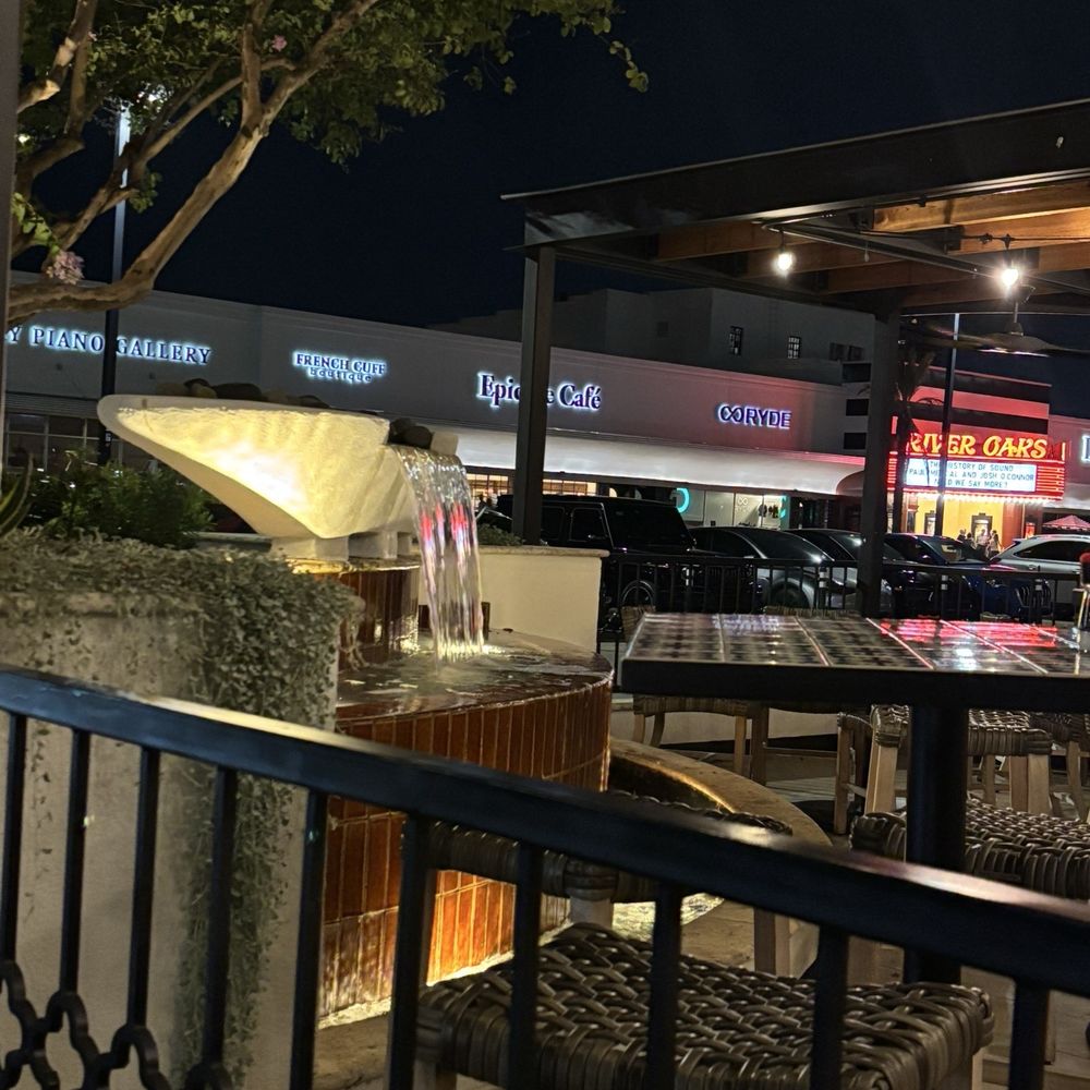 Goode Co. Kitchen & Cantina - Patio dining with a water feature - Comfort Food Near Me - Houston, Texas Goode Co. Kitchen & Cantina - Patio dining with a water feature - Comfort Food Near Me - Houston, Texas