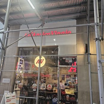 All'Antico Vinaio - Sandwiches Near Me - New York, New York All'Antico Vinaio - Sandwiches Near Me - New York, New York