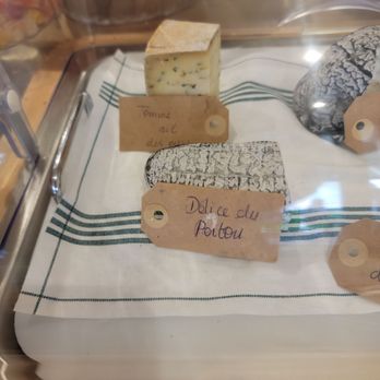 Uva - cheeses - French Near Me - Cannes, 06