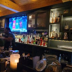 Eleven XI Cocktail Lounge