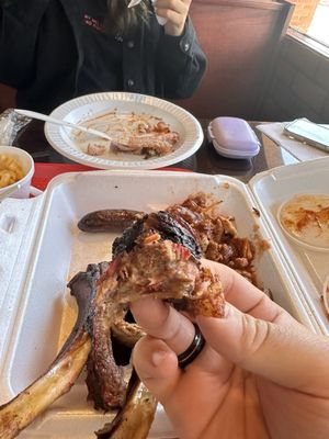 NEELY'S INTERSTATE BBQ by null