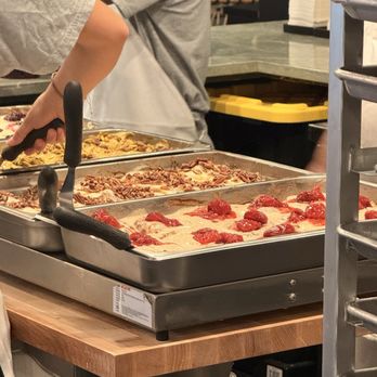 Sunday Morning - Specialty Cinnamon Rolls - Desserts Near Me - New York, New York Sunday Morning - Specialty Cinnamon Rolls - Desserts Near Me - New York, New York